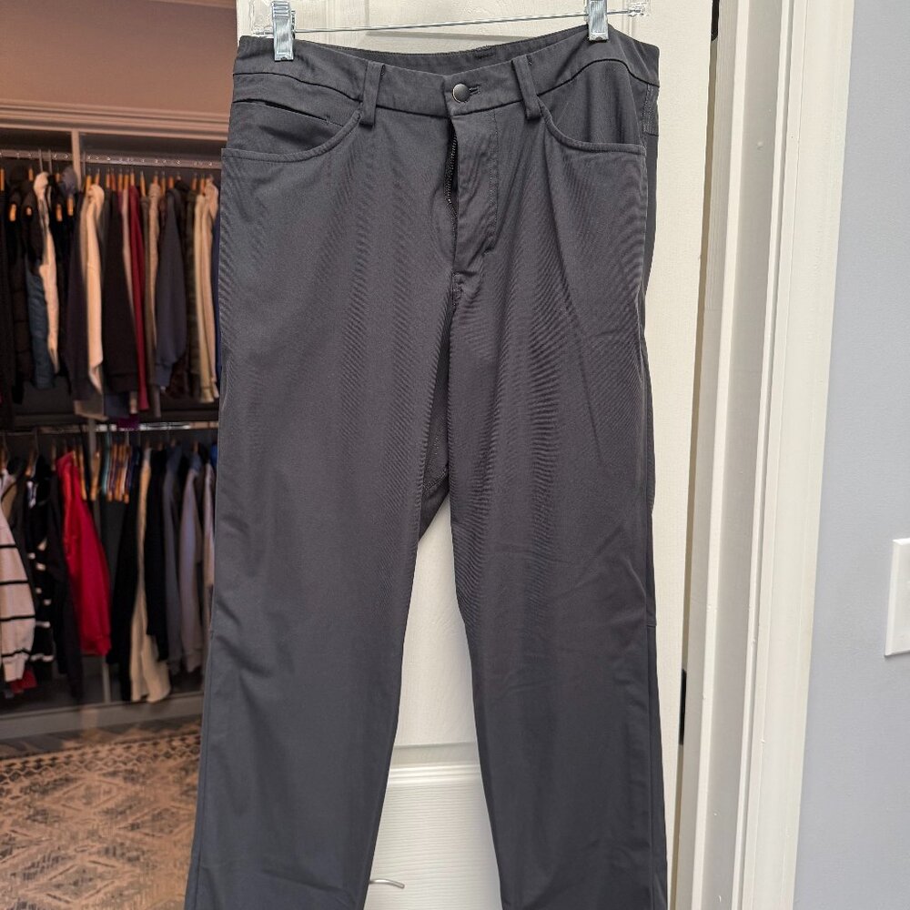 Men's LululemonABC Classic-Fit 5 Pocket Pant 32"L, 32" Inseam - Grey, Warpstream
